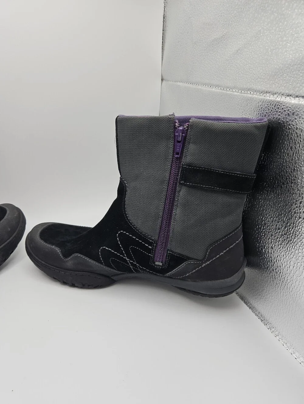 Merrell Albany Sky gray and black waterproof boots size 10